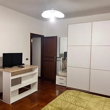 Casa Di Zoe: Bike-friendly With Bbq Garden Apartment Civita Castellana