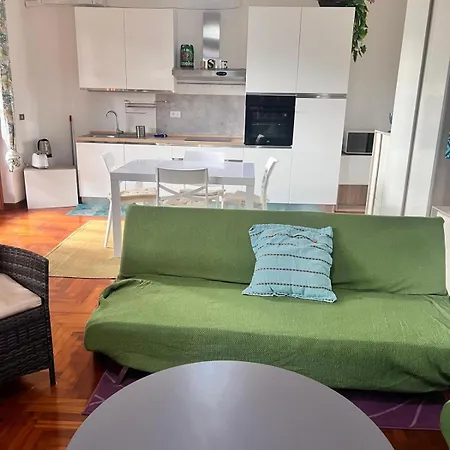 Casa Di Zoe: Bike-friendly With Bbq Garden