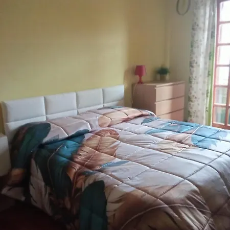Casa Di Zoe: Bike-friendly With Bbq Garden Apartment *